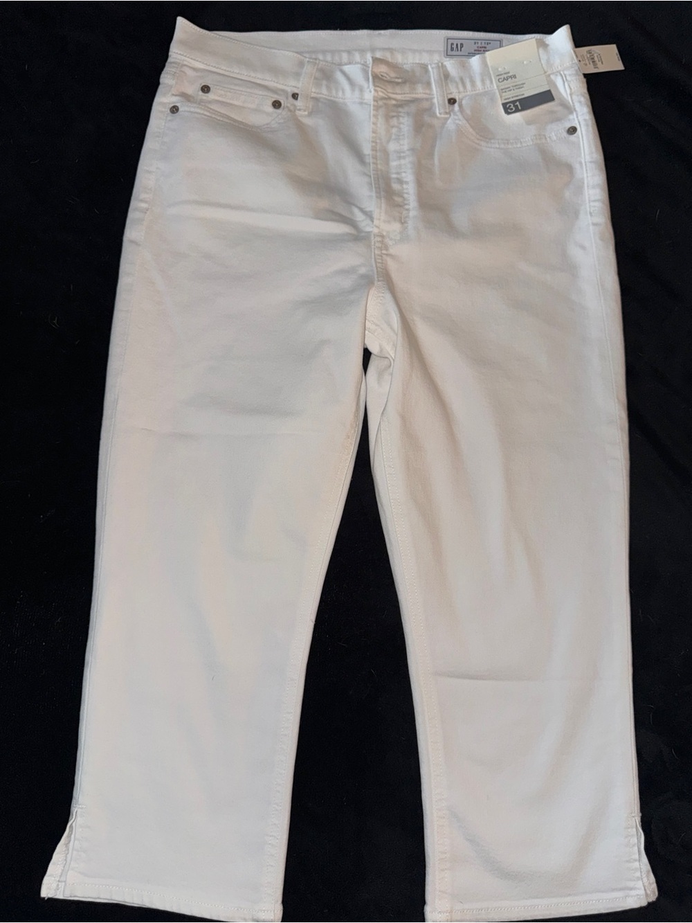 GAP High Rise White Capri Jeans
